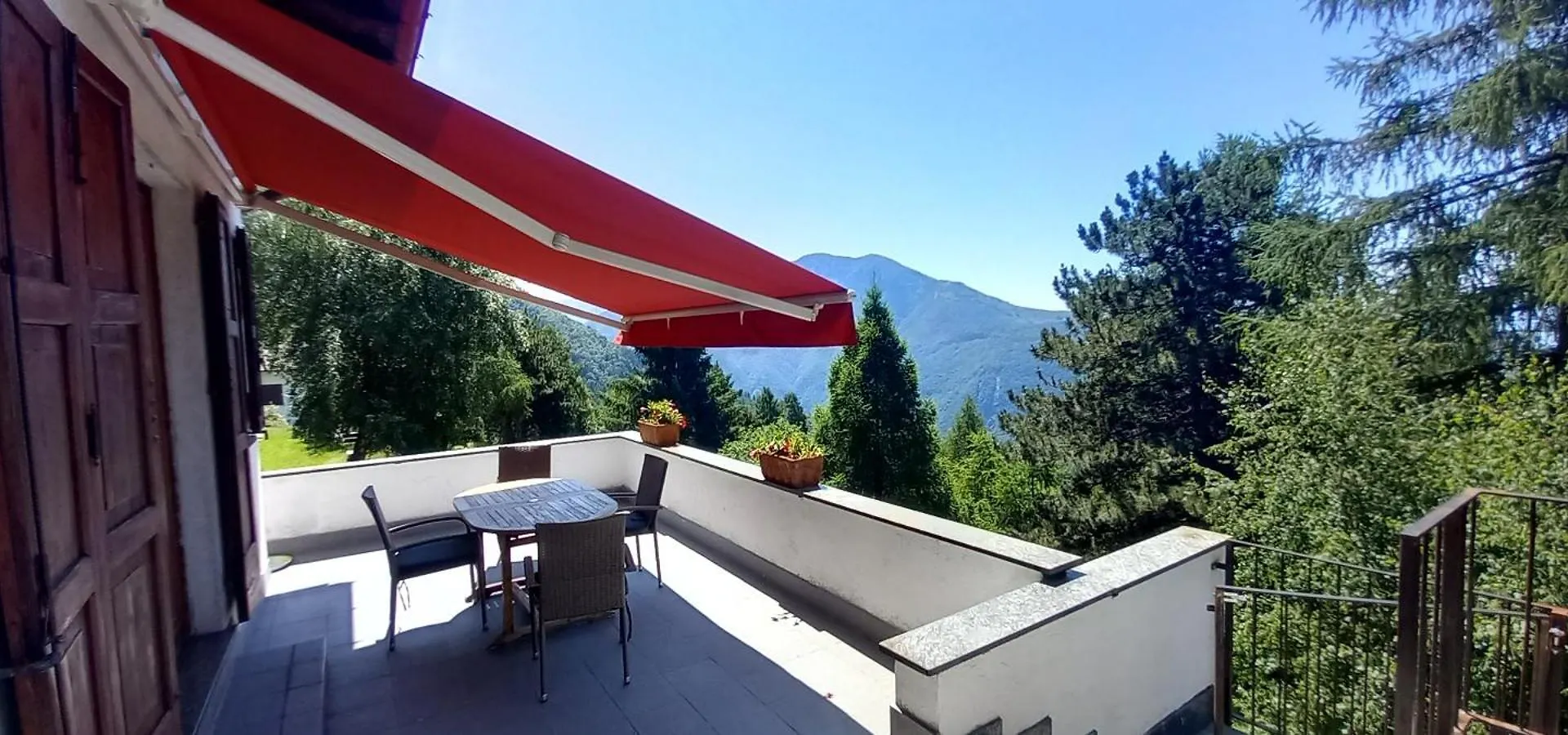 Aparthotel Il Larice D' Oro Sueglio
