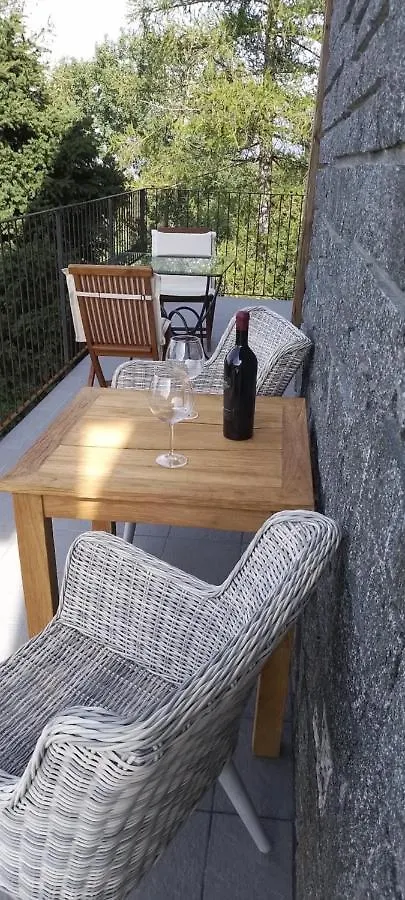 Il Larice D' Oro Aparthotel Sueglio